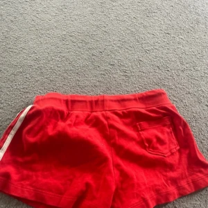 Sportshorts Puma  - Det står xl men jag tycker att det är som M 