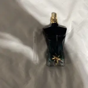 Jean Paul Gaultier le beau le parfum 5ml samlples 85 köpare betalar frakt 