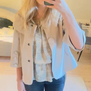 Trekvartsärmad jacka - Perfekt till våren 😍