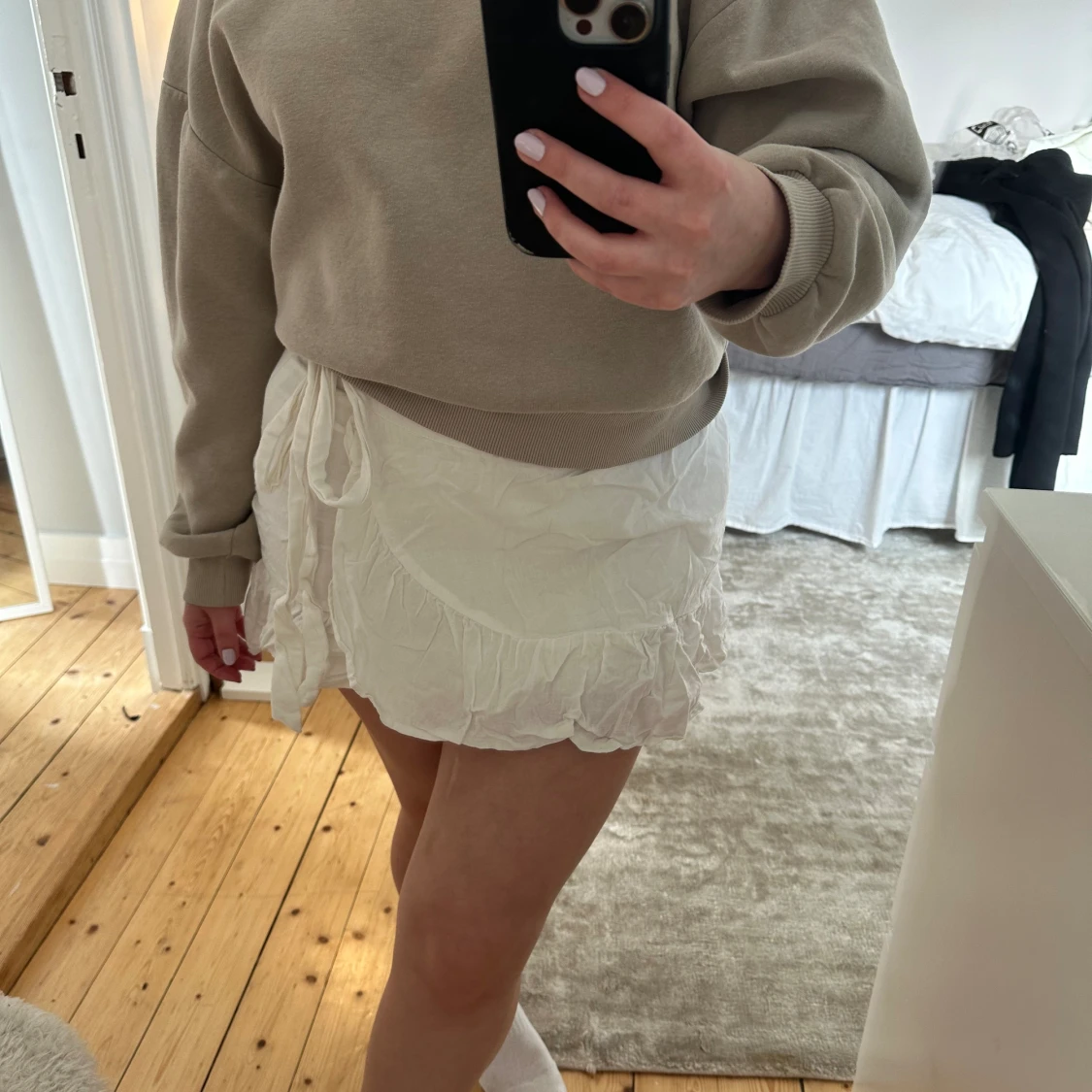 Volangkjol från nelly - 91