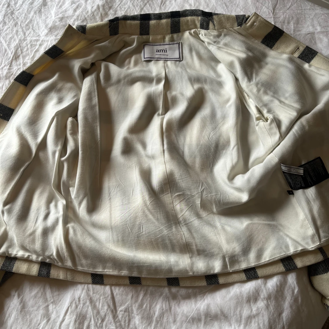 Ami Paris Buttoned jacket - 93