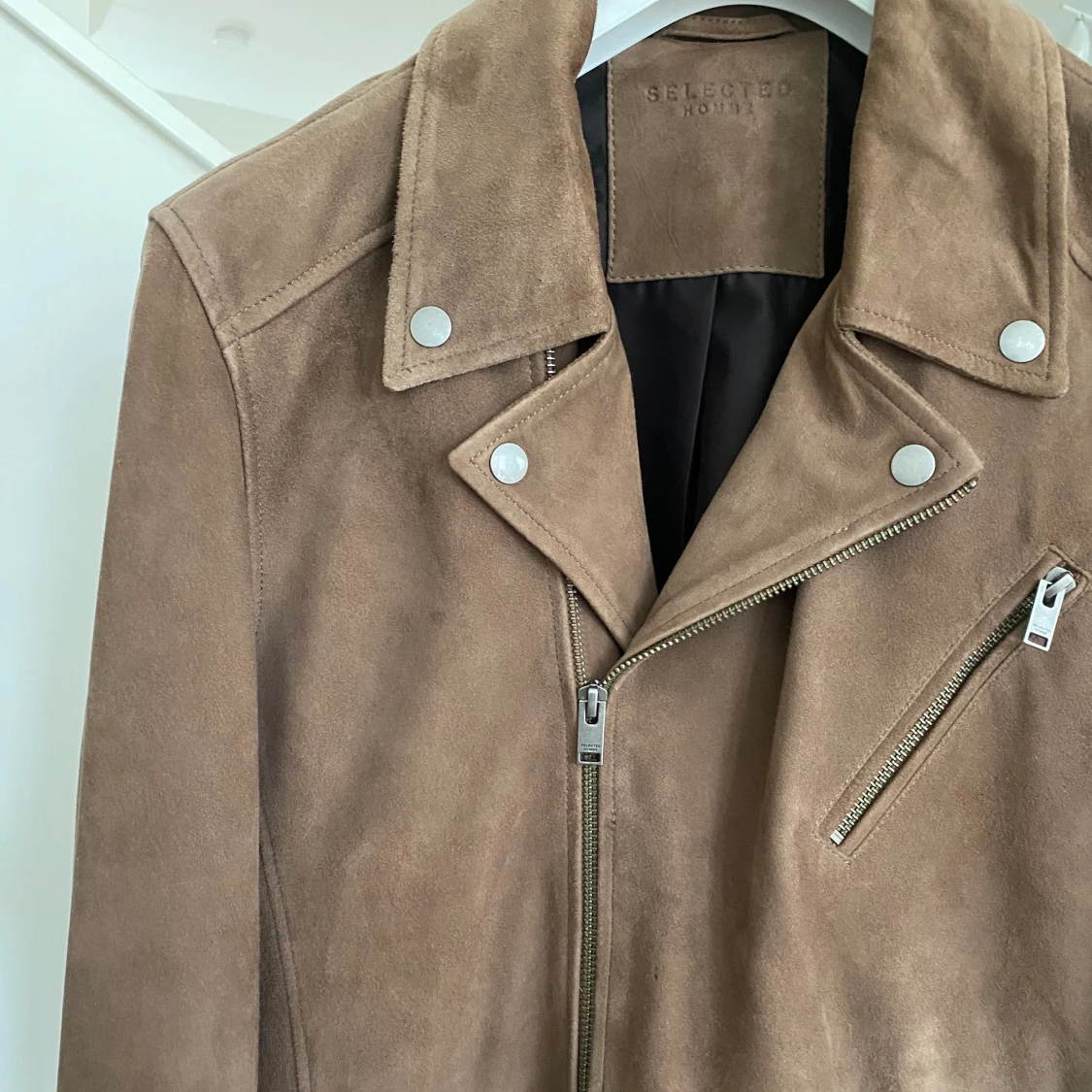 Mockajacka med antilopskinn. - 91