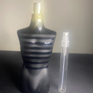 Le male le parfum - En söt och fräsch parfym som lockar till sig benäts 👌🏼👌🏼 pris kan diskuteras 