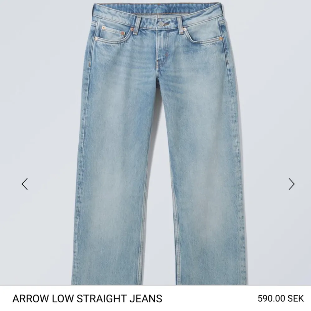 Säljer dess oanvända jeans från weekday (nypris 600kr), i strl W 27, L 30. Skriv för fler bilder/mått, priset kan diskuteras🤍. Jeans & Byxor.