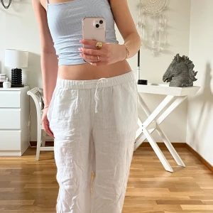 Linnebyxor  - Linnebyxor från h&m home. Bra skick🩷