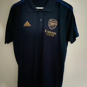 Arsenal piqe - Arsenal Piqe, inte använd, Storlek L 