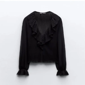 Blus Zara - Nyköpt blus, endast testad lappar kvar 💝 