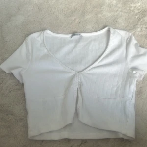 T-shirt  - Perfekt till sommaren och har inte används 
