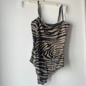 Body - Bra skick använd fåtal gånger