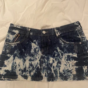 As cool jeanskjol - Jätte snygg jeanskjol som tyvärr inte kommer till användning!🥰
