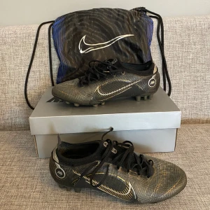 Nike Mercurial Vapor 14 Elite FG Shadow  - Nike Mercurial Vapor 14 Elite FG Shadow  Storlek 42 Pris 1100