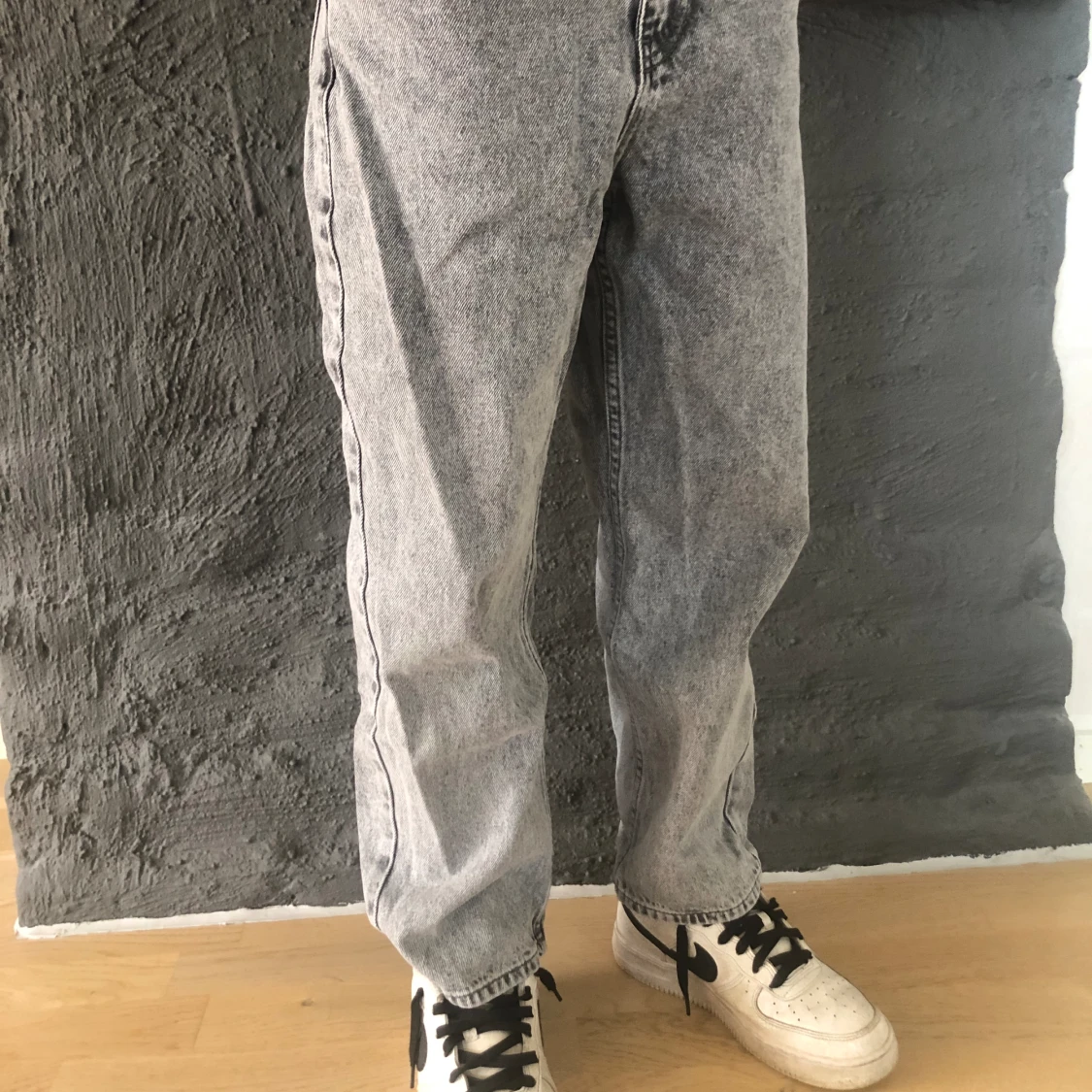 Gråa grunt jeans - 91