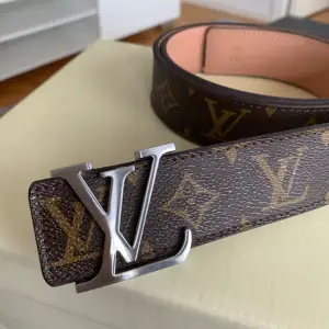 Louis Vuitton bälte/skärp  110 cm