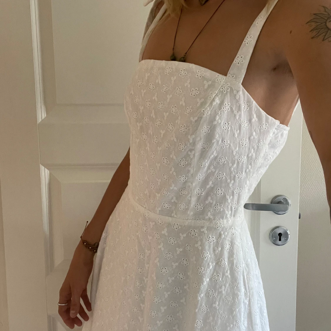 Ny vit kortklänning - 90