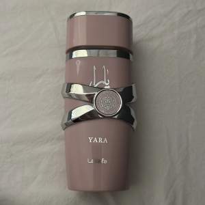 Säljer nu min lattafa yara parfym som jag köpte för nån månad sen, den är nästan full.  
