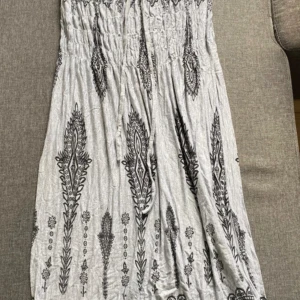 Maxikjol - Superfin, köpt second hand. Jättebra skick💕