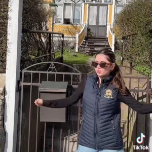 Nelly solglasögon🕶️🪩 - Eftertraktade  solglasögon från Nelly.com, oanvända med tagg och plast!  Uv 400