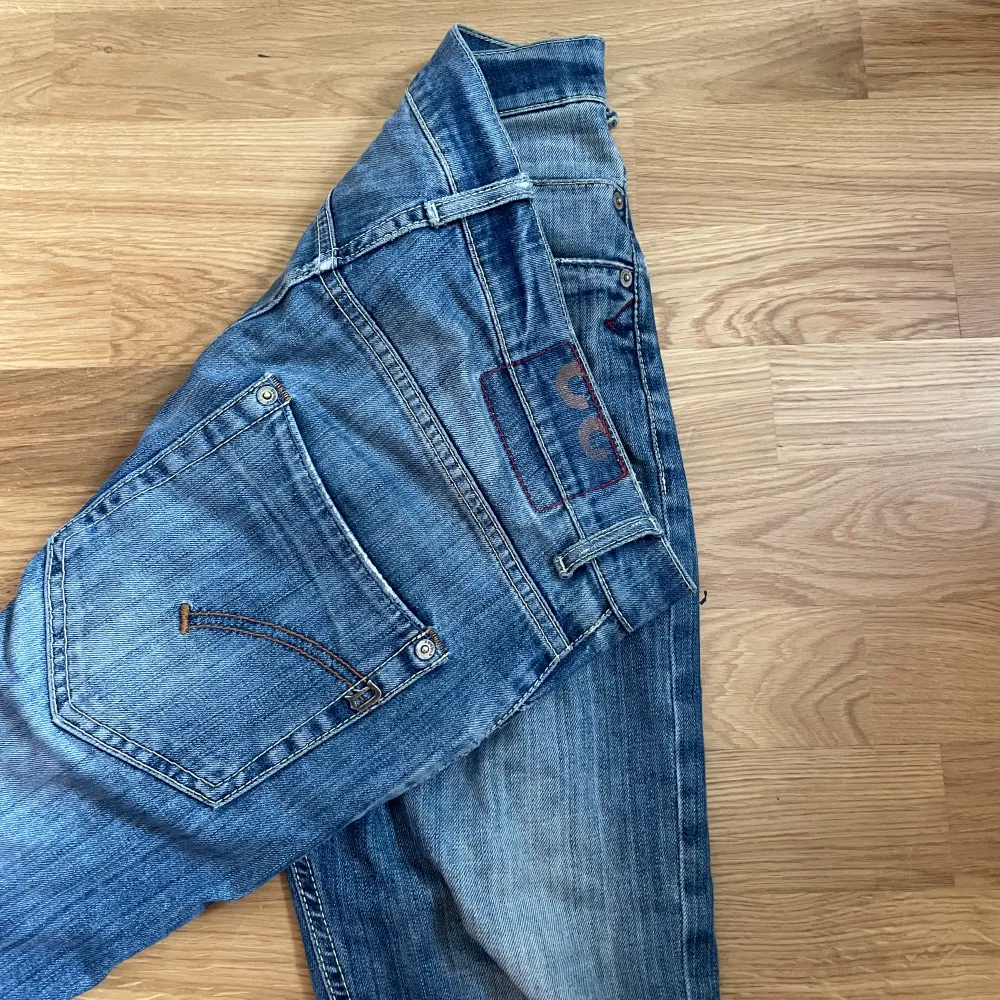 Riktigt snygga dondup jeans för endast 600🤝. Jeans & Byxor.