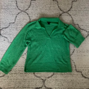 Lindex grön ulltröja - Lindex grön ulltröja i storlek S. Perfekt skick och helt oanvänd💕