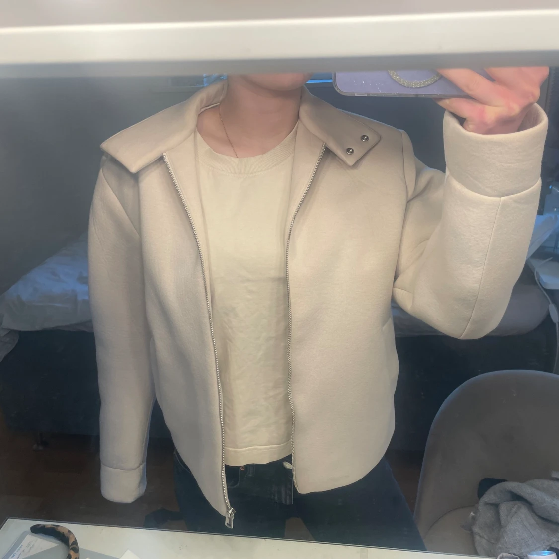 Beige COS-jacka - 91