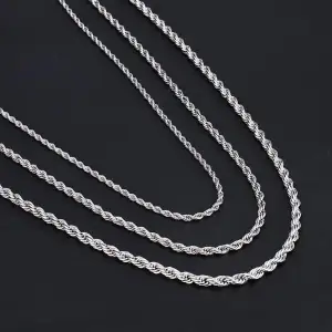 Silverpläterat cordellhalsband i olika bredd och cm -  Pris kan diskuteras vid snabb affär.