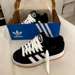 Campus 00 svart - Säljer dessa campus som använda 2 gånger