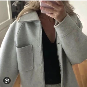 Kappa - Fin grå kappa, används inte längre