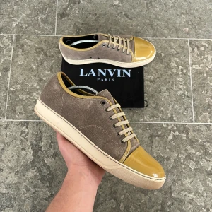 Lanvins - Säljer ett par schyssta lanvins | storlek 44 / uk10 | skick: 8-9/10 | OG: dustbags | pris: 1799kr | frågor? Tvek inte på att kontakta oss!
