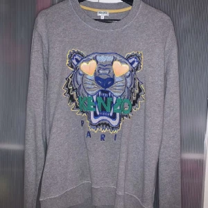 Kenzo tröja- limited edition - Storlek M