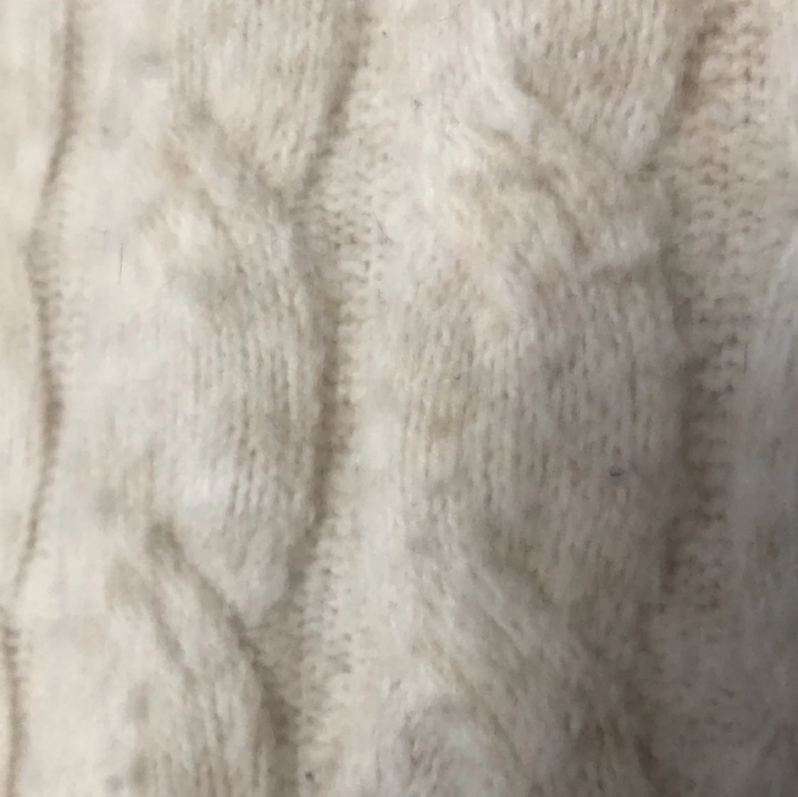 Stickad tröja från hm  - 91