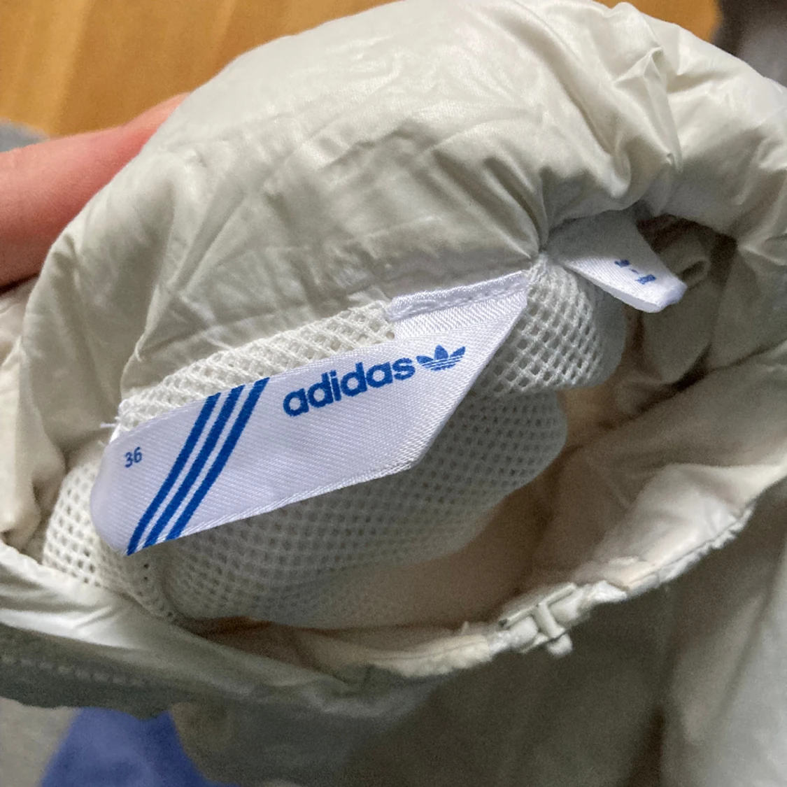 Adidas tröja - 91