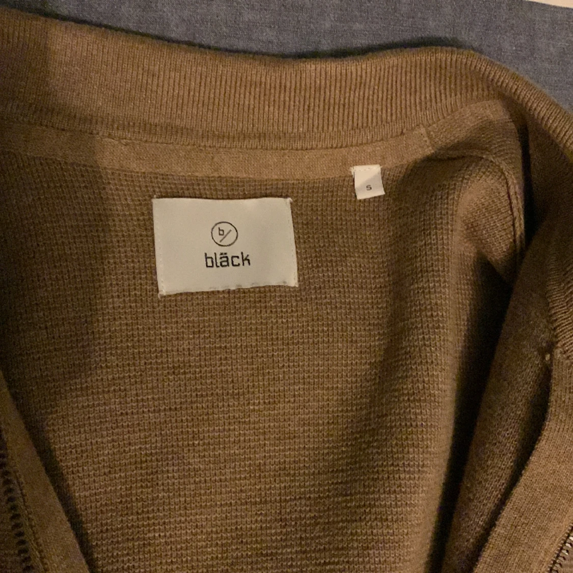 Tunn overshirt med dragkedja från märket Bläck! - 90