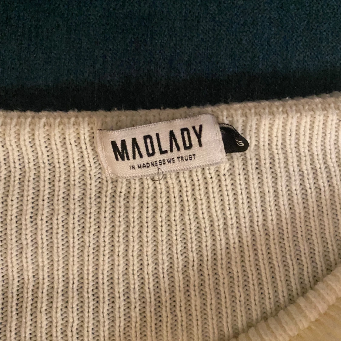 Topp från Madlady storlek m - 91