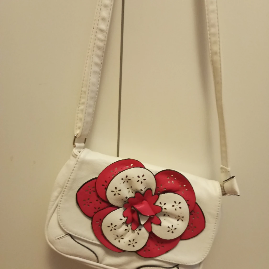 Läderväska teckning Blomma 