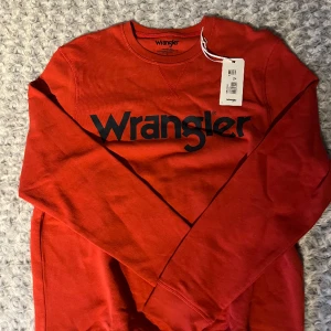 Ny wrangler tröja  - Helt ny aldrig använd storlek m. Pris kan diskuteras 