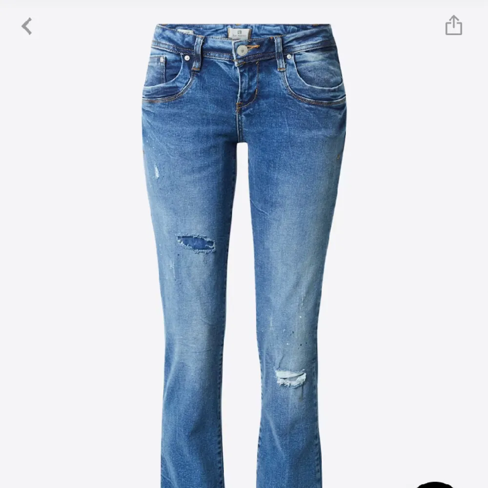 Slutsålda ltb jeans storlek 27 / 36. De är för långa på mig så det har blivit märken men det är inget man tänker på. Köparen står för frakten 💕. Jeans & Byxor.