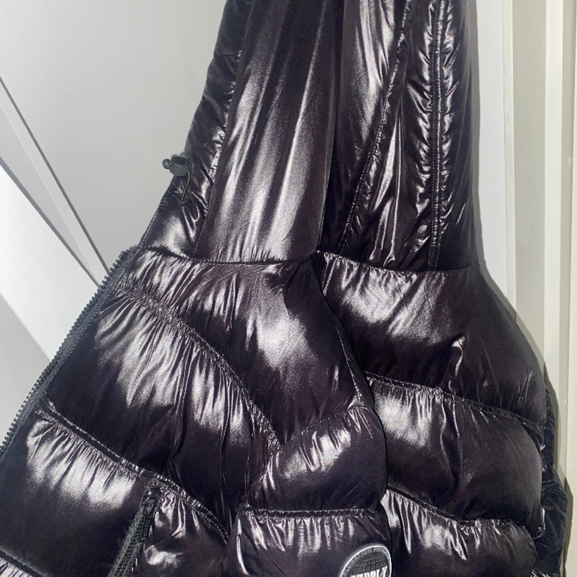 Shiny puffer jacket
