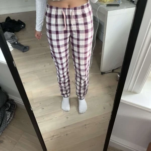Pyjamasbyxor  - Bra pyjamasbyxor! Väldigt sköna💗