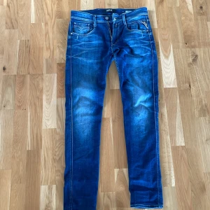 Replay jeans - Replay jeans i storlek 31w 32L Pris kan diskuteras  