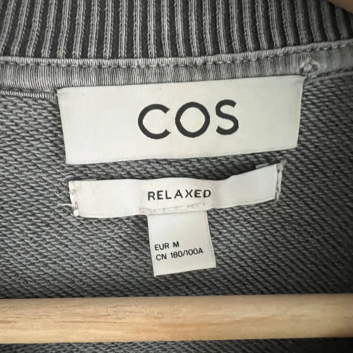 COS Sweatshirt  - 92