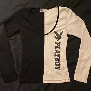 Playboy topp - Skitball Playboy topp Fint skick, använd fåtal gånger<3