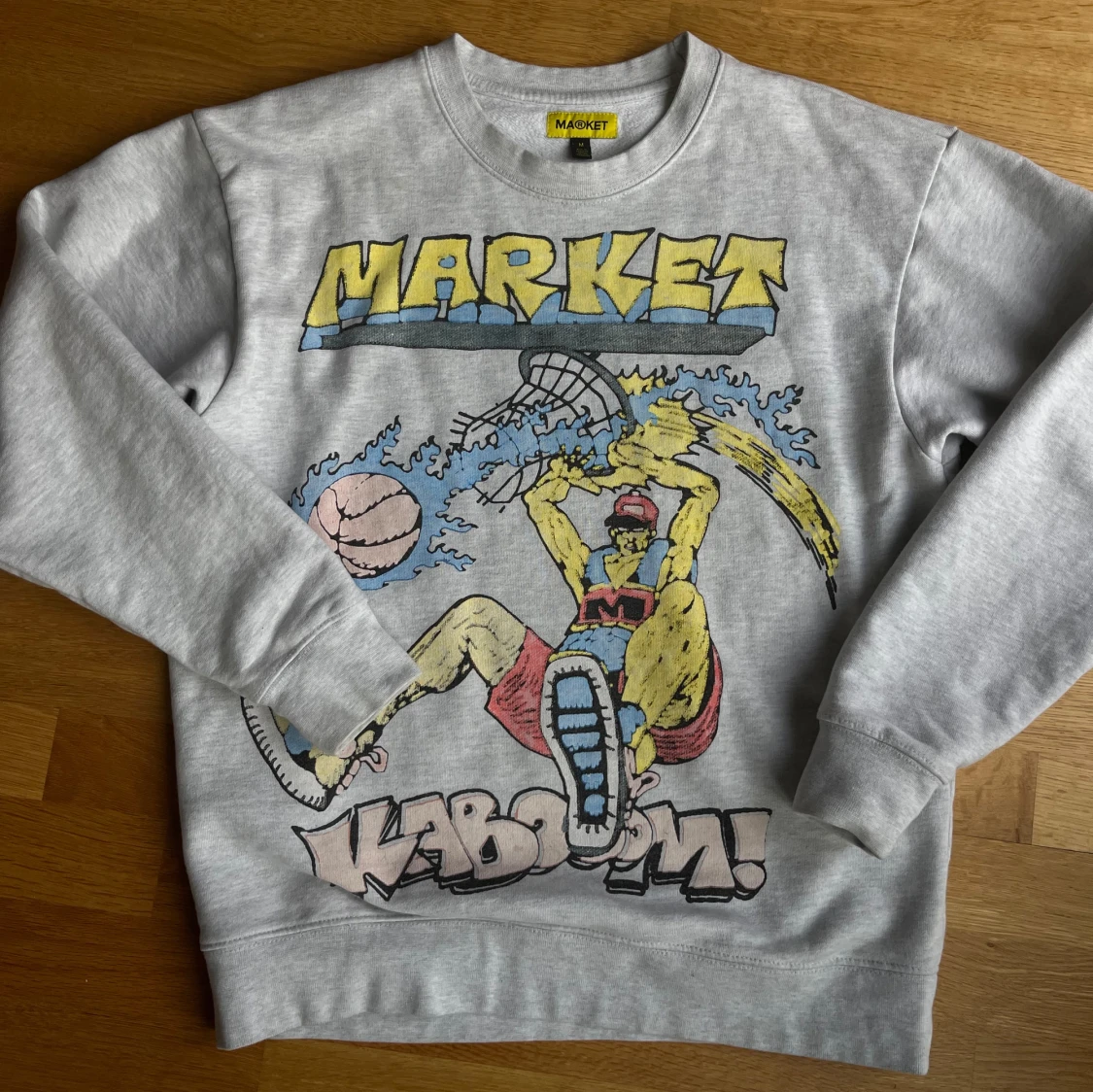 Market sweatshirt 