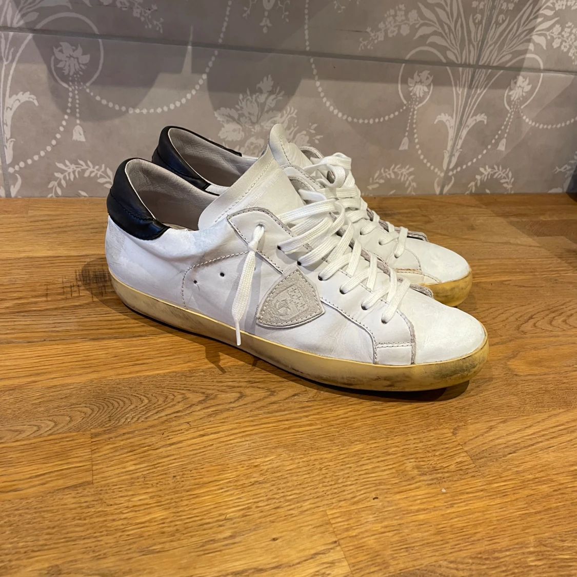 Phillipe Model  - 90