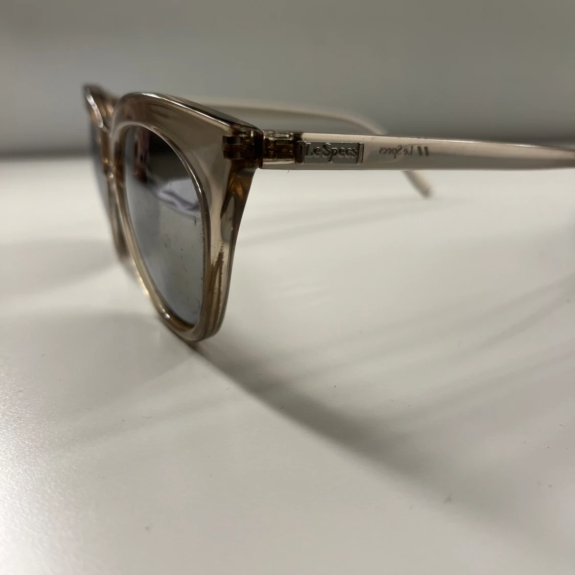 Superfina solglasögon - 91