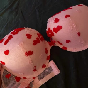 Söt bh - (Lånade bilder) oanvänd