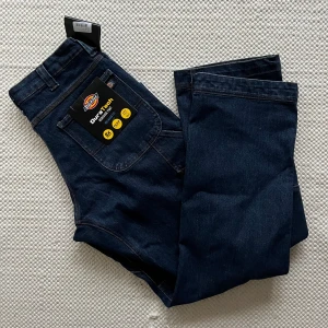 Dickies relaxed fit jeans  - Dickies jeans med prislapp kvar! Aldrig använda❤️‍🔥