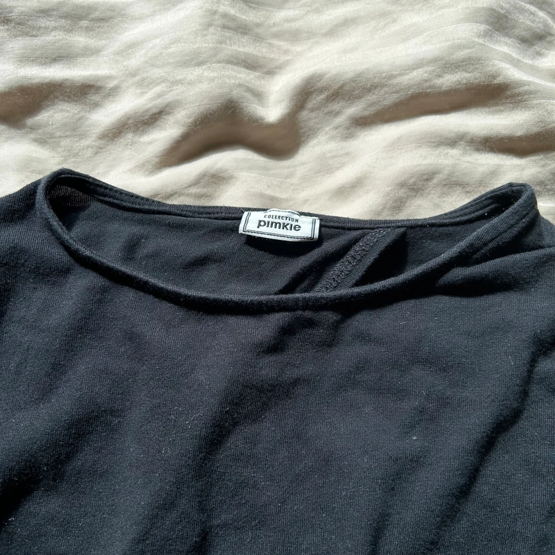 Topp med öppen rygg - 91