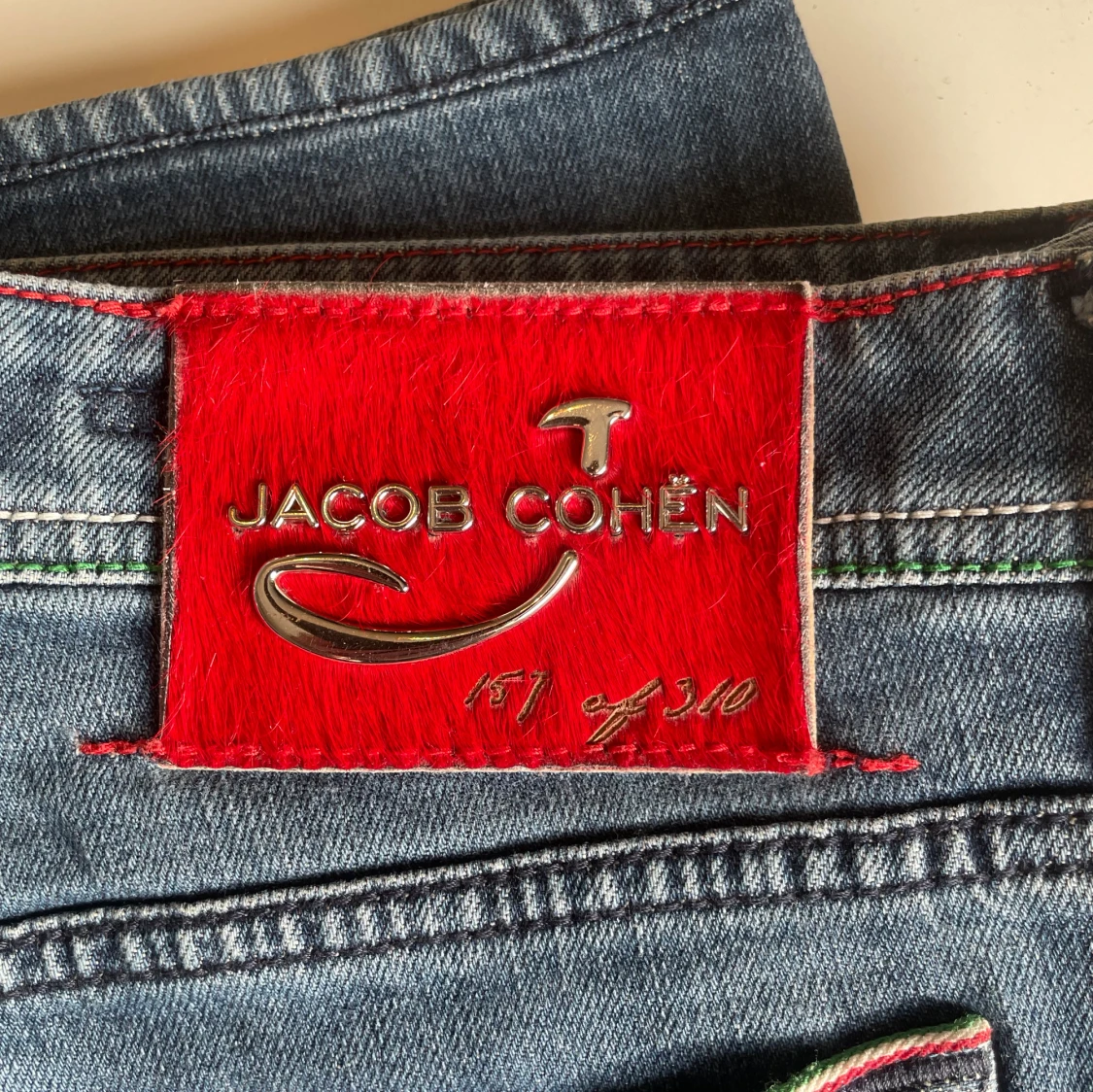 Jacob Cohen limited edition  - 90