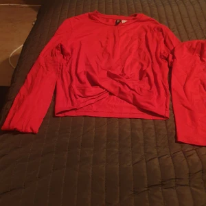 Barntröja - Magtröja Bra skick.