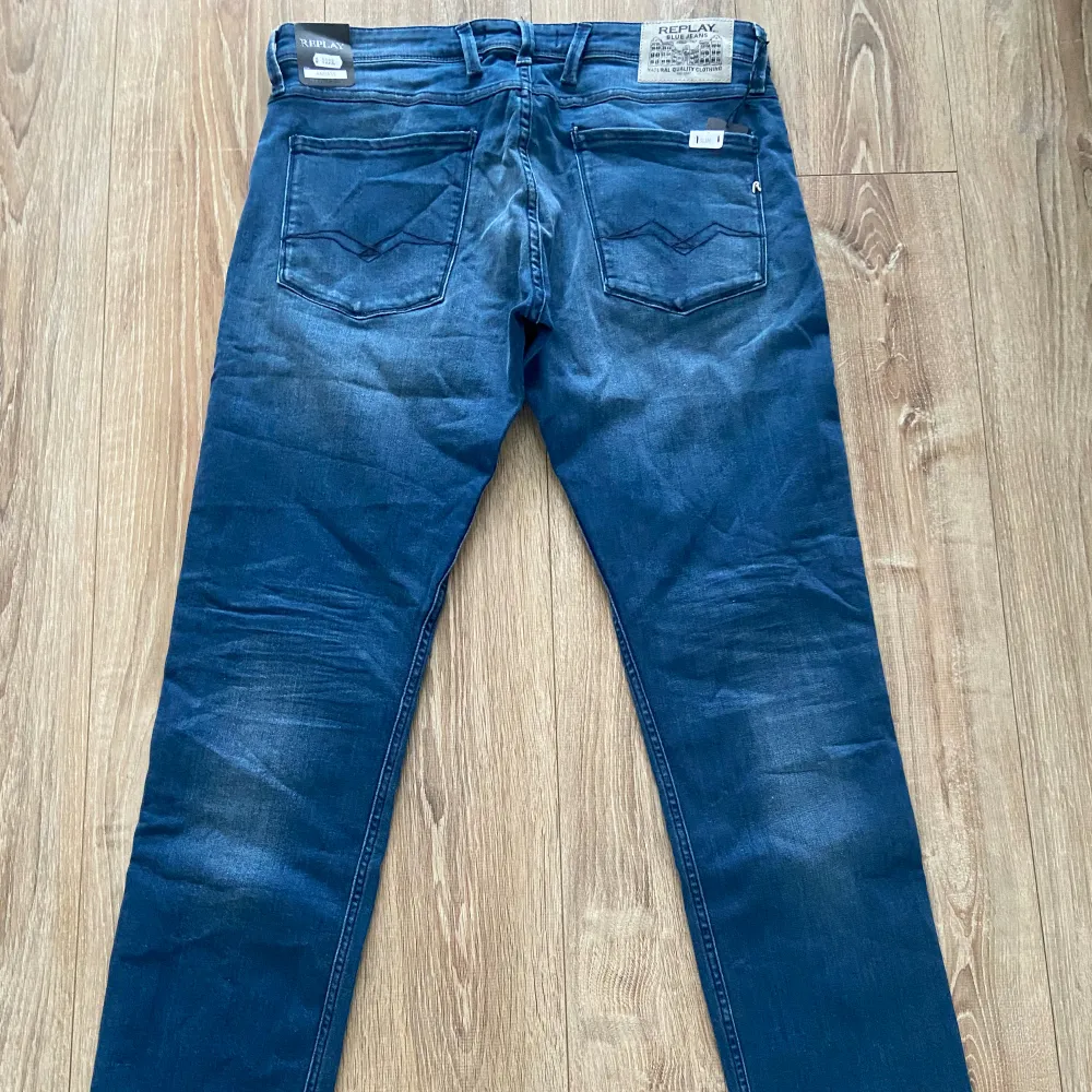 Nya Replay Anbass Blue Jeans. Nypris 1099kr. . Jeans & Byxor.
